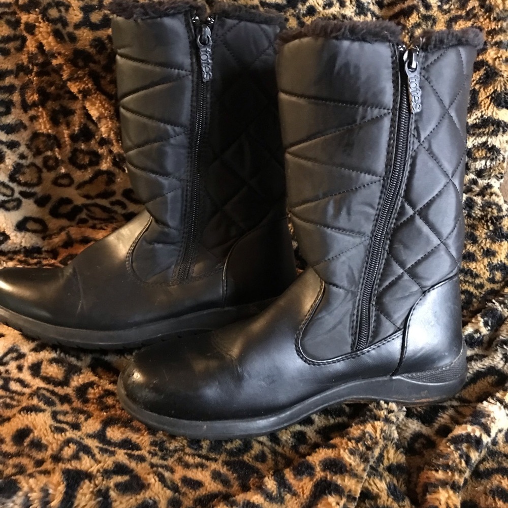 Quilted Totes Rain Boots